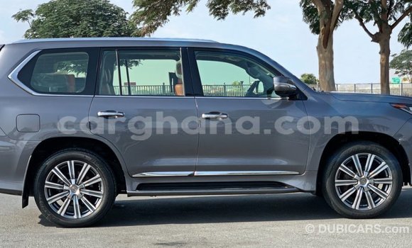 Sayi Imported Lexus LX Sauran Mota in Import - Dubai a Ashanti Sayi Imported Lexus LX Sauran Mota in Import - Dubai a Ashanti