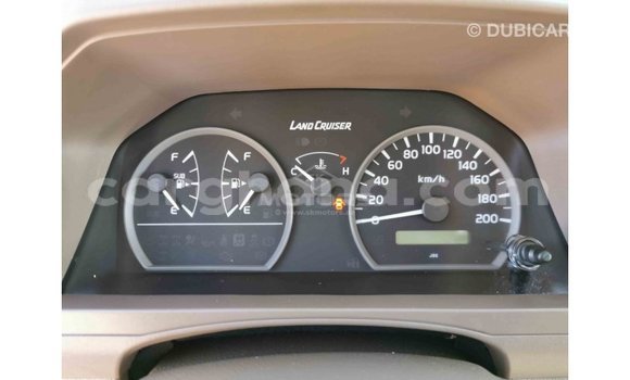 Sayi Imported Toyota Land Cruiser M Mota in Import - Dubai a Ashanti Sayi Imported Toyota Land Cruiser M Mota in Import - Dubai a Ashanti