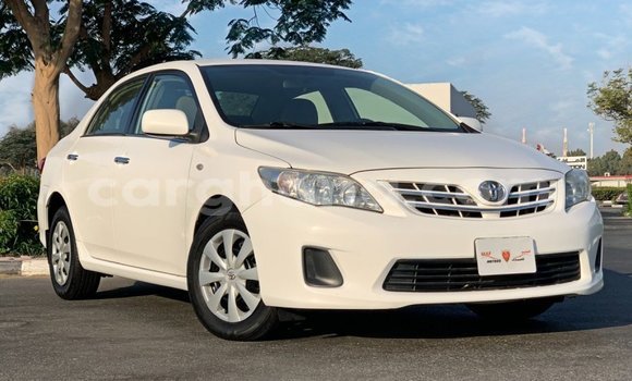 Buy Import Toyota Corolla White Car in Import - Dubai in Ashanti