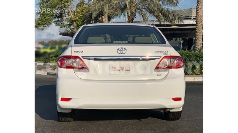 Big with watermark toyota corolla ashanti import dubai 14523