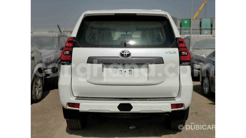 Big with watermark toyota prado ashanti import dubai 14526