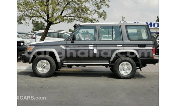 Sayi Imported Toyota Land Cruiser Sauran Mota in Import - Dubai a Ashanti Sayi Imported Toyota Land Cruiser Sauran Mota in Import - Dubai a Ashanti