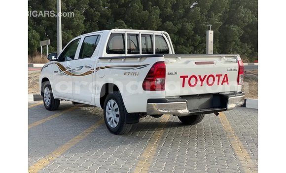Ra Imported Toyota Hilux funfun Ọkọ̀ in Import - Dubai ni Ashanti Ra Imported Toyota Hilux funfun Ọkọ̀ in Import - Dubai ni Ashanti