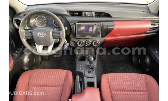 Ra Imported Toyota Hilux funfun Ọkọ̀ in Import - Dubai ni Ashanti Ra Imported Toyota Hilux funfun Ọkọ̀ in Import - Dubai ni Ashanti