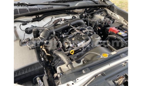 Ra Imported Toyota Hilux funfun Ọkọ̀ in Import - Dubai ni Ashanti Ra Imported Toyota Hilux funfun Ọkọ̀ in Import - Dubai ni Ashanti