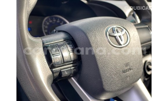 Ra Imported Toyota Hilux funfun Ọkọ̀ in Import - Dubai ni Ashanti Ra Imported Toyota Hilux funfun Ọkọ̀ in Import - Dubai ni Ashanti