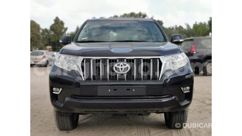 Big with watermark toyota prado ashanti import dubai 14563