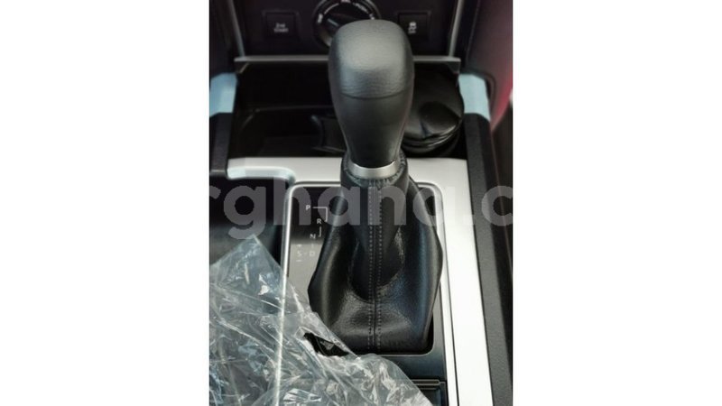 Big with watermark toyota prado ashanti import dubai 14563