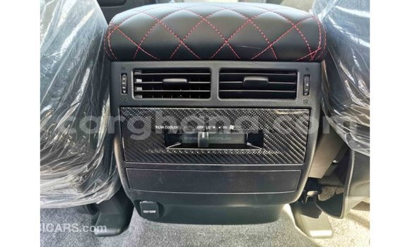 Buy Import Toyota Land Cruiser White Car in Import - Dubai in Ashanti Buy Import Toyota Land Cruiser White Car in Import - Dubai in Ashanti