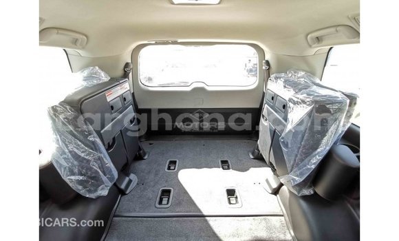 Buy Import Toyota Land Cruiser White Car in Import - Dubai in Ashanti Buy Import Toyota Land Cruiser White Car in Import - Dubai in Ashanti
