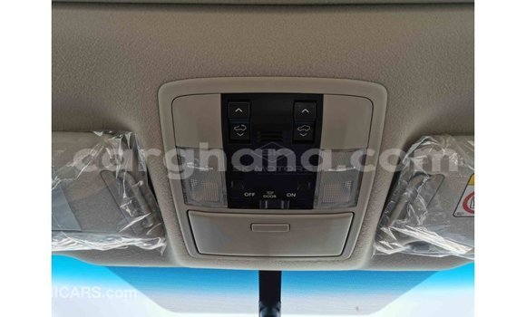 Sayi Imported Toyota Prado White Mota in Import - Dubai a Ashanti Sayi Imported Toyota Prado White Mota in Import - Dubai a Ashanti