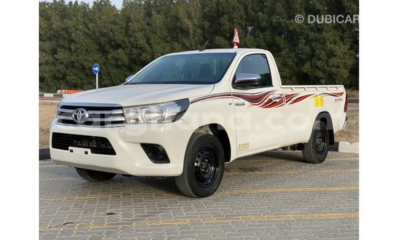 Buy Import Toyota Hilux White Car in Import - Dubai in Ashanti Buy Import Toyota Hilux White Car in Import - Dubai in Ashanti