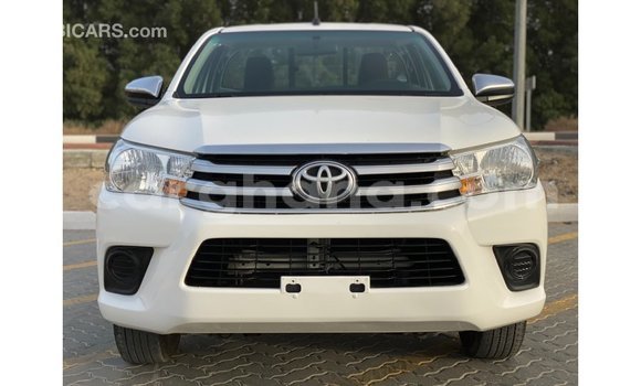 Buy Import Toyota Hilux White Car in Import - Dubai in Ashanti Buy Import Toyota Hilux White Car in Import - Dubai in Ashanti