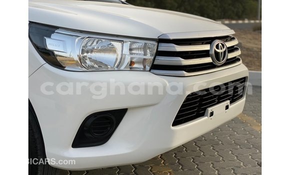 Buy Import Toyota Hilux White Car in Import - Dubai in Ashanti Buy Import Toyota Hilux White Car in Import - Dubai in Ashanti