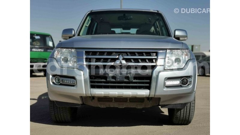 Big with watermark mitsubishi pajero ashanti import dubai 14590