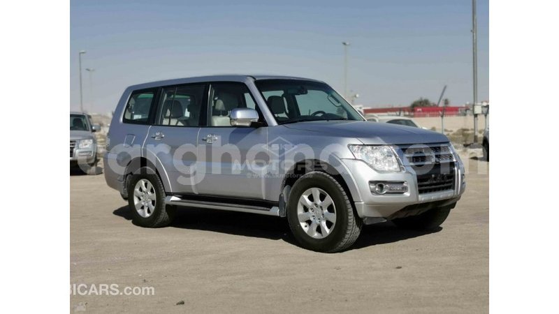 Big with watermark mitsubishi pajero ashanti import dubai 14590