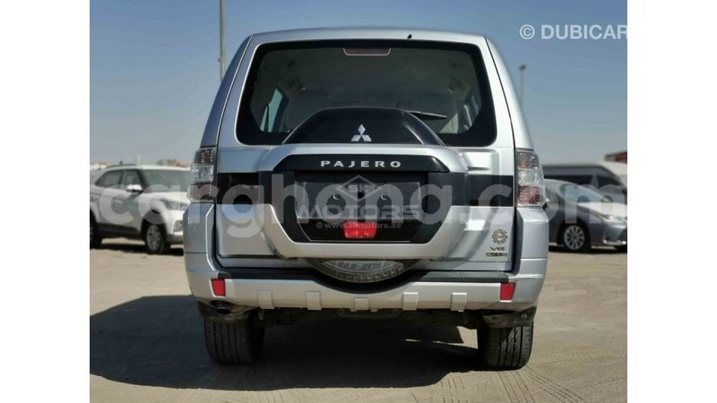 Big with watermark mitsubishi pajero ashanti import dubai 14590