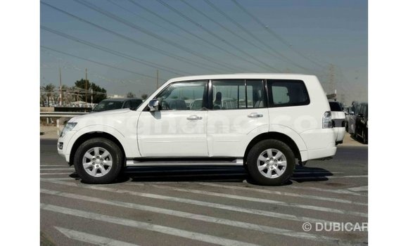 Ra Imported Mitsubishi Pajero funfun Ọkọ̀ in Import - Dubai ni Ashanti Ra Imported Mitsubishi Pajero funfun Ọkọ̀ in Import - Dubai ni Ashanti