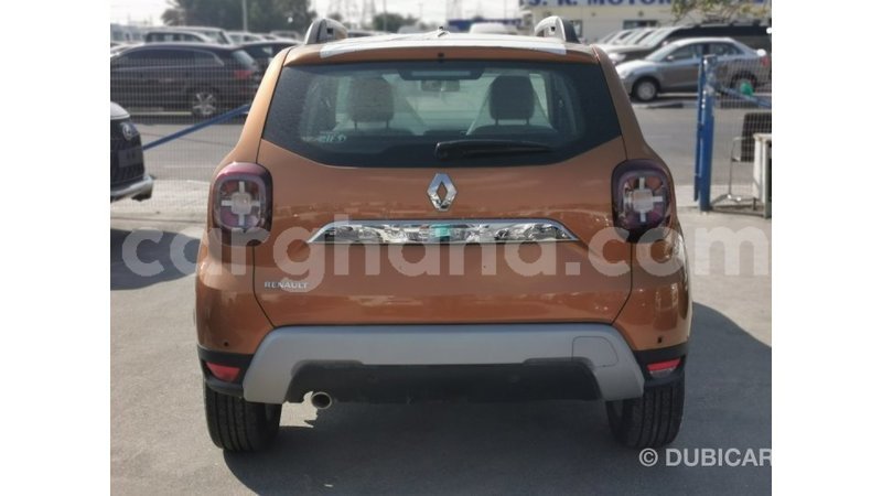 Big with watermark renault duster ashanti import dubai 14592