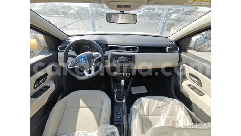 Big with watermark renault duster ashanti import dubai 14592