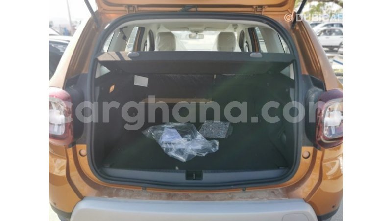 Big with watermark renault duster ashanti import dubai 14592