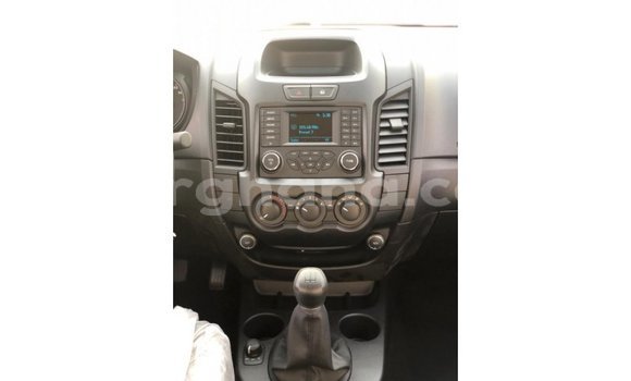 Ra Imported Ford Ranger Brown Ọkọ̀ in Import - Dubai ni Ashanti Ra Imported Ford Ranger Brown Ọkọ̀ in Import - Dubai ni Ashanti