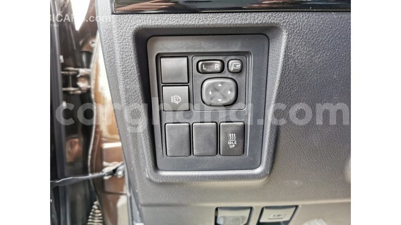 Big with watermark toyota prado ashanti import dubai 14602