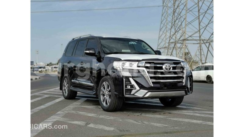 Big with watermark toyota land cruiser ashanti import dubai 14603