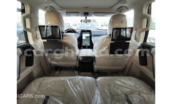 Ra Imported Toyota Prado funfun Ọkọ̀ in Import - Dubai ni Ashanti Ra Imported Toyota Prado funfun Ọkọ̀ in Import - Dubai ni Ashanti