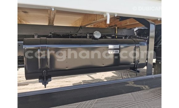 Buy Import Mitsubishi Fuso White Truck in Import - Dubai in Ashanti Buy Import Mitsubishi Fuso White Truck in Import - Dubai in Ashanti