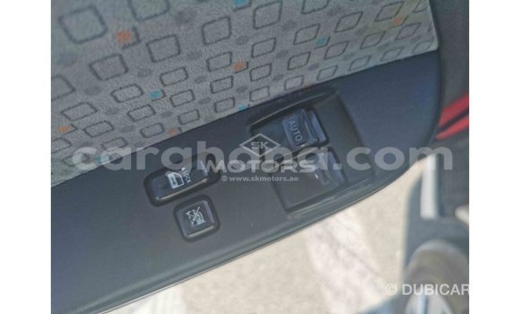 Sayi Imported Toyota Hiace White Mota in Import - Dubai a Ashanti Sayi Imported Toyota Hiace White Mota in Import - Dubai a Ashanti