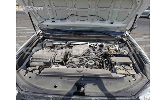 Buy Import Toyota Prado White Car in Import - Dubai in Ashanti Buy Import Toyota Prado White Car in Import - Dubai in Ashanti