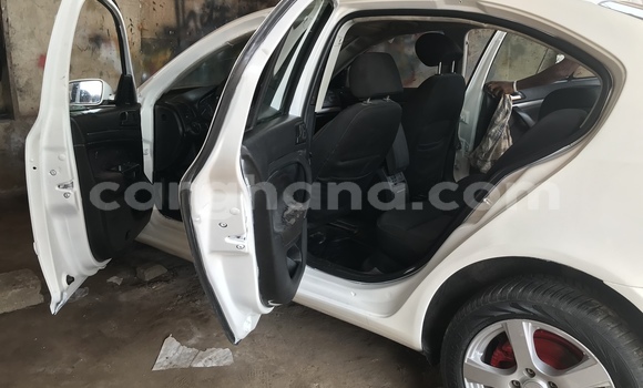 Buy Used Skoda Octavia White Car in Accra in Greater Accra Buy Used Skoda Octavia White Car in Accra in Greater Accra