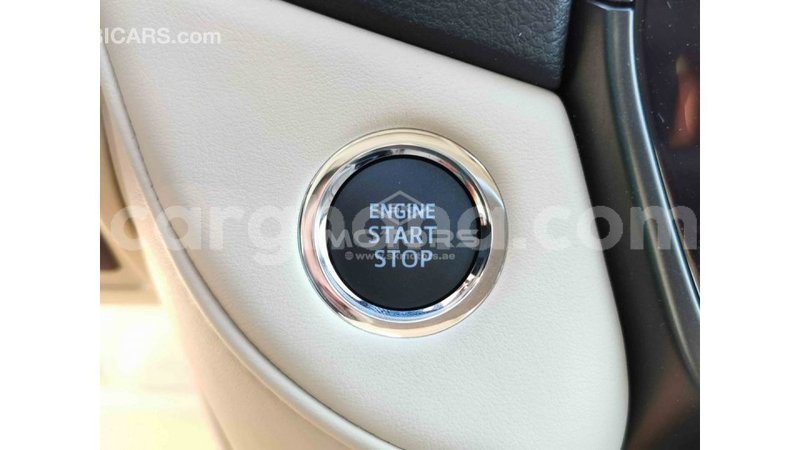 Big with watermark toyota land cruiser ashanti import dubai 14653