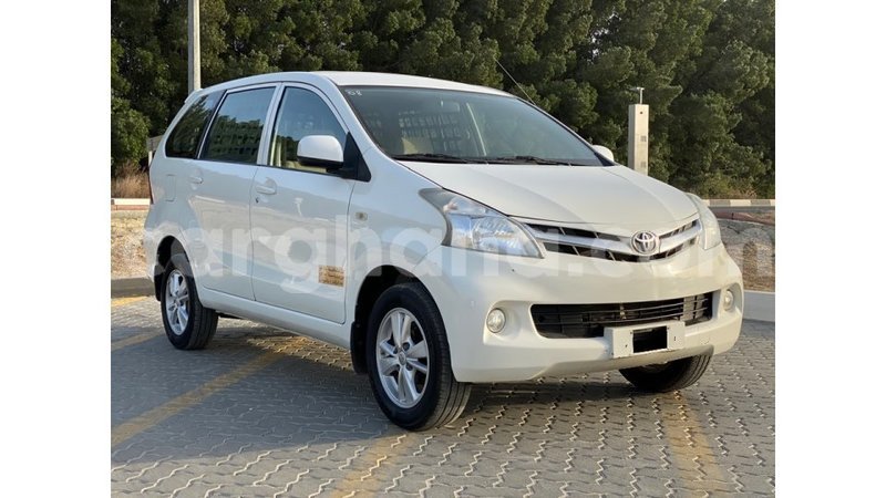 Big with watermark toyota avanza ashanti import dubai 14658