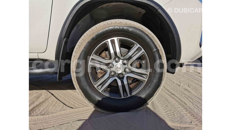 Big with watermark toyota fortuner ashanti import dubai 14696