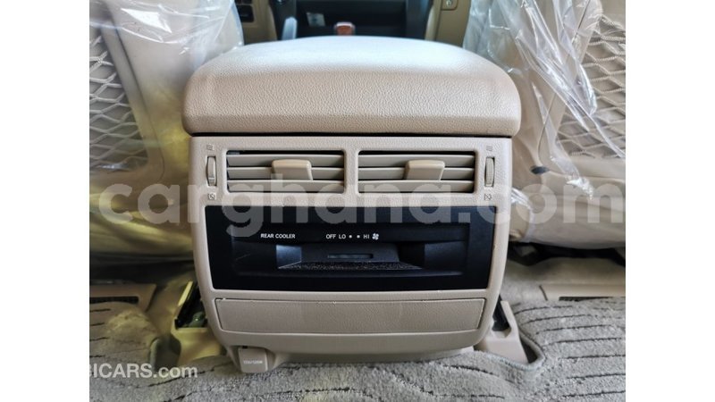 Big with watermark toyota land cruiser ashanti import dubai 14704