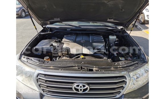 Sayi Imported Toyota Land Cruiser Sauran Mota in Import - Dubai a Ashanti Sayi Imported Toyota Land Cruiser Sauran Mota in Import - Dubai a Ashanti