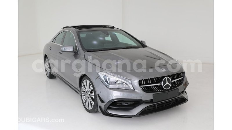 Big with watermark mercedes benz 250 ashanti import dubai 14709