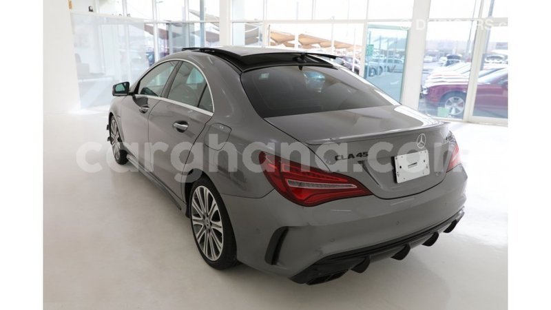 Big with watermark mercedes benz 250 ashanti import dubai 14709