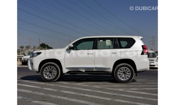 Sayi Imported Toyota Prado White Mota in Import - Dubai a Ashanti Sayi Imported Toyota Prado White Mota in Import - Dubai a Ashanti