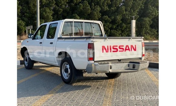 Buy Import Nissan Pickup White Car in Import - Dubai in Ashanti Buy Import Nissan Pickup White Car in Import - Dubai in Ashanti