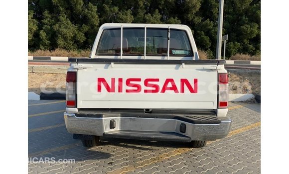 Buy Import Nissan Pickup White Car in Import - Dubai in Ashanti Buy Import Nissan Pickup White Car in Import - Dubai in Ashanti