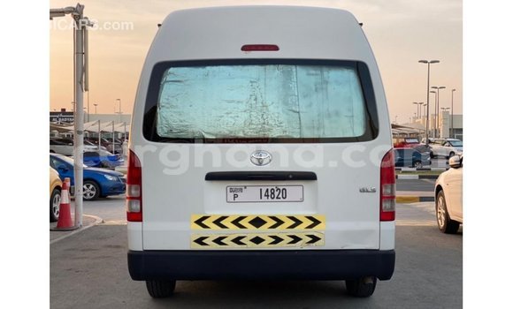 Buy Import Toyota Hiace White Car in Import - Dubai in Ashanti Buy Import Toyota Hiace White Car in Import - Dubai in Ashanti