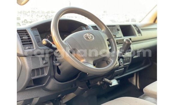 Buy Import Toyota Hiace White Car in Import - Dubai in Ashanti Buy Import Toyota Hiace White Car in Import - Dubai in Ashanti