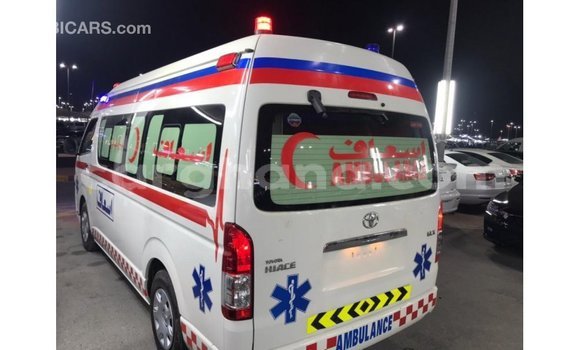 Ra Imported Toyota Hiace funfun Ọkọ̀ in Import - Dubai ni Ashanti Ra Imported Toyota Hiace funfun Ọkọ̀ in Import - Dubai ni Ashanti