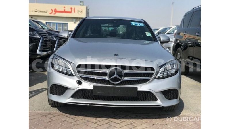 Big with watermark mercedes benz 200 ashanti import dubai 14748