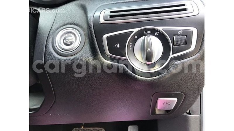 Big with watermark mercedes benz 200 ashanti import dubai 14748