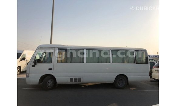 Sayi Imported Toyota Coaster White Mota in Import - Dubai a Ashanti Sayi Imported Toyota Coaster White Mota in Import - Dubai a Ashanti