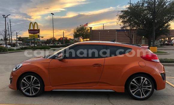 Buy Used Hyundai Veloster Brown Car in Accra in Greater Accra Buy Used Hyundai Veloster Brown Car in Accra in Greater Accra